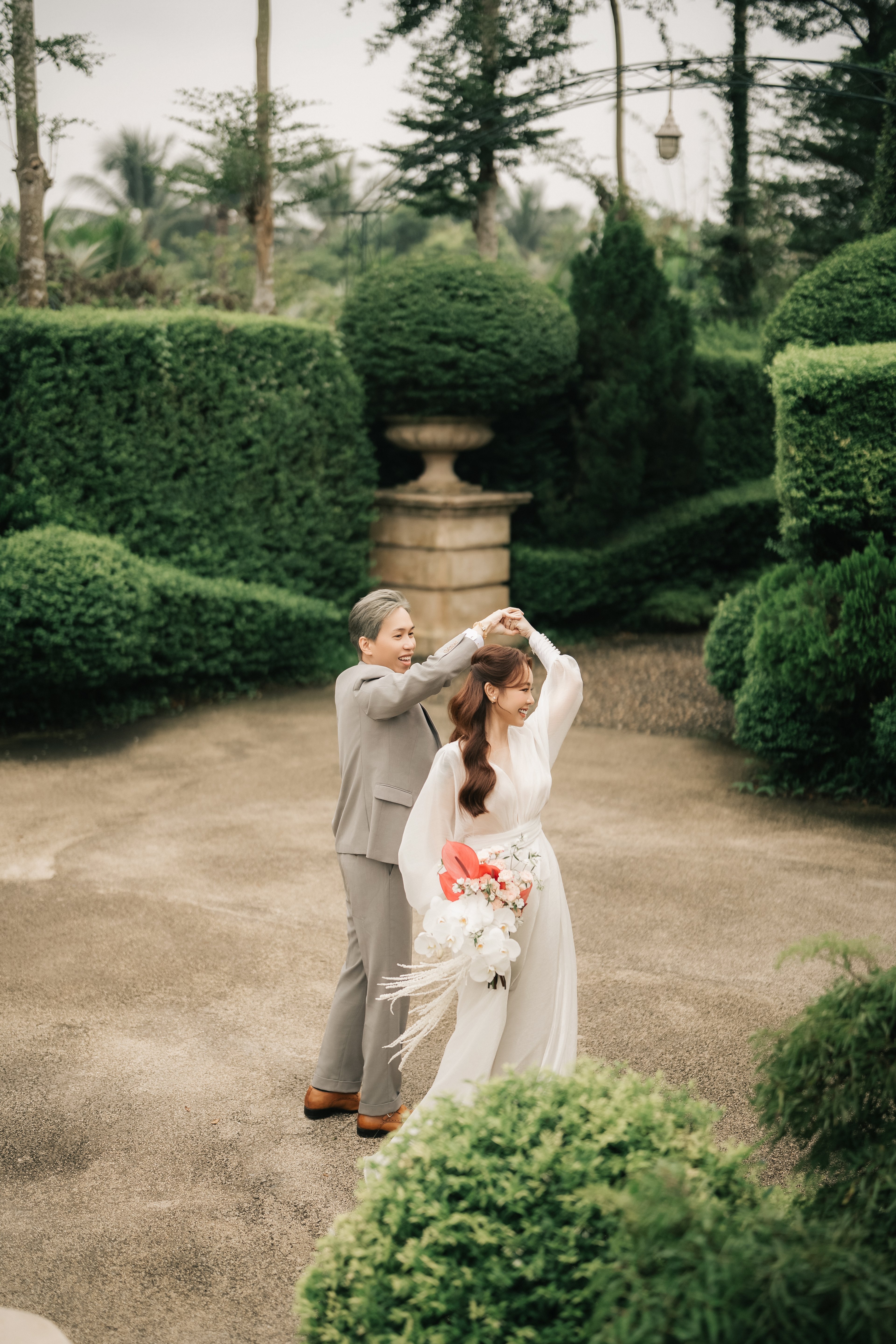 Pre-wedding at the Jardin garden — Pre-wedding, photo 33, Khuất Quang Huy