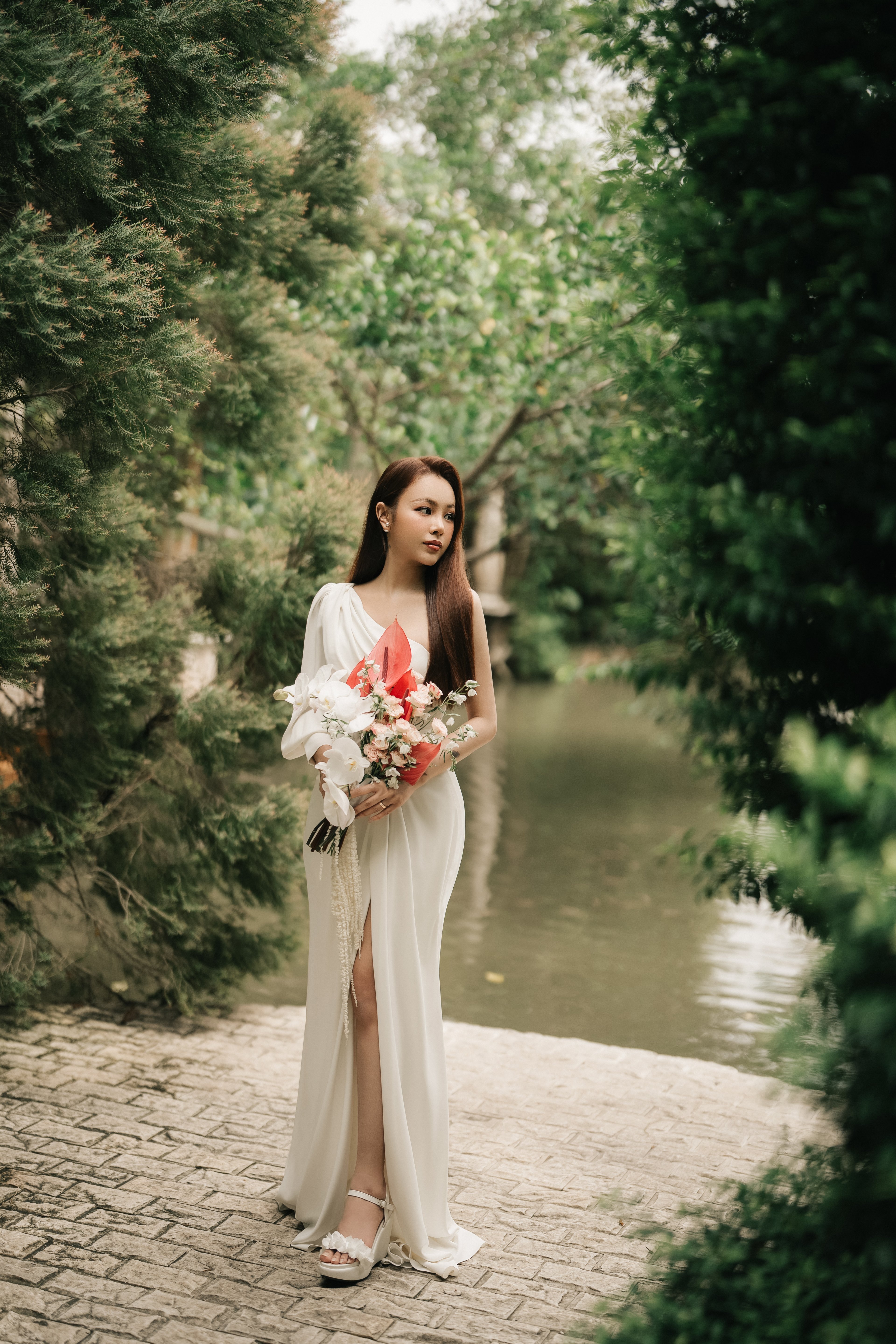 Pre-wedding at the Jardin garden — Pre-wedding, photo 44, Khuất Quang Huy