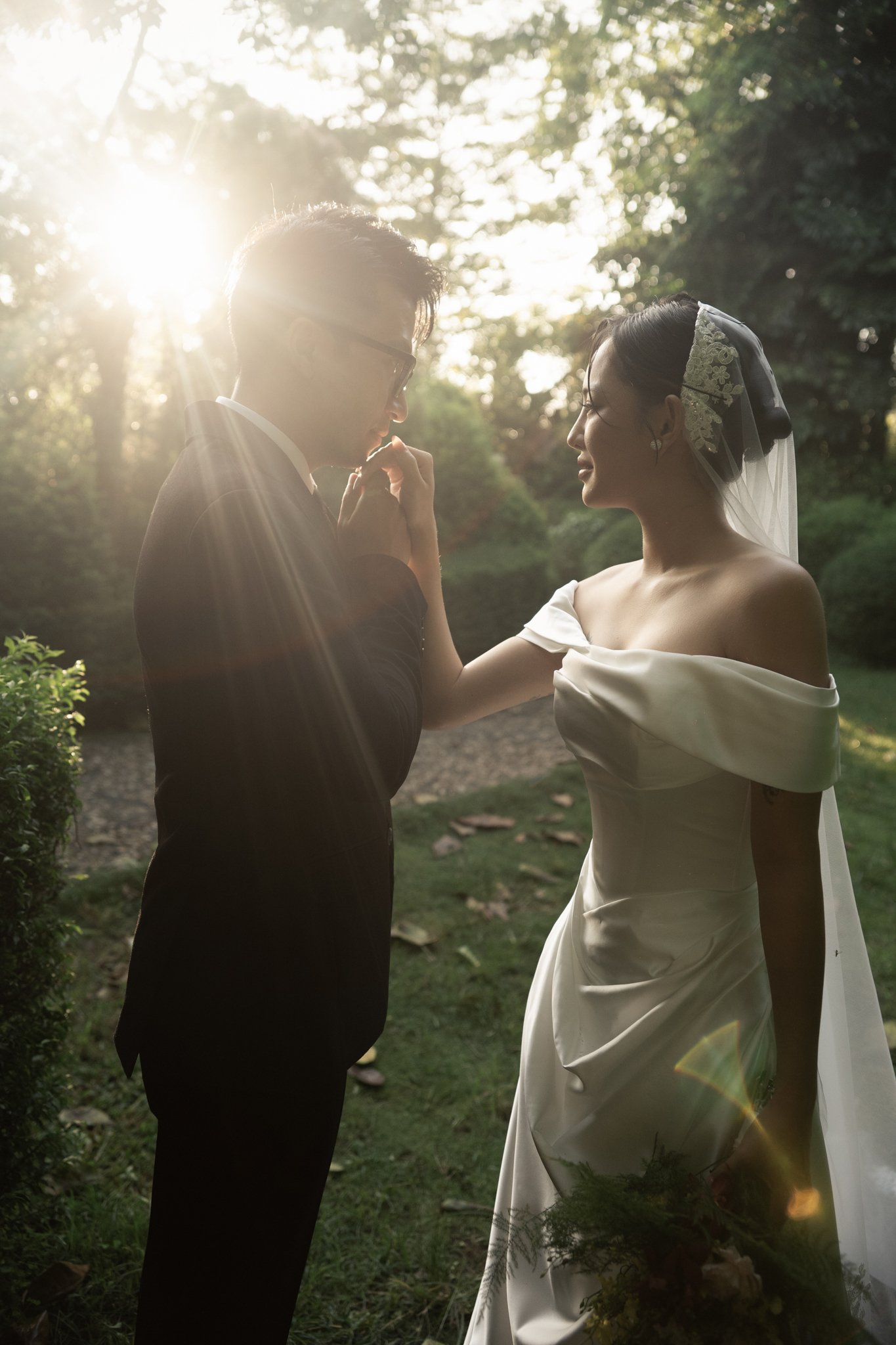 Pre-wedding in garden sunlight — Pre-wedding, photo 14, Khuất Quang Huy