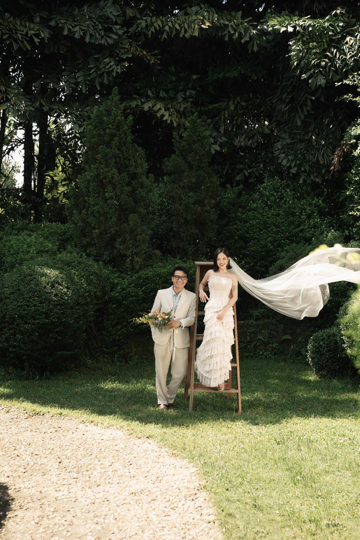 Pre-wedding in garden sunlight — Pre-wedding, photo 95, Khuất Quang Huy