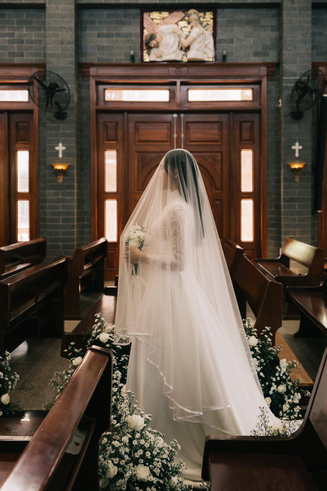 A church wedding — Wedding day documentary, photo 21, Khuất Quang Huy