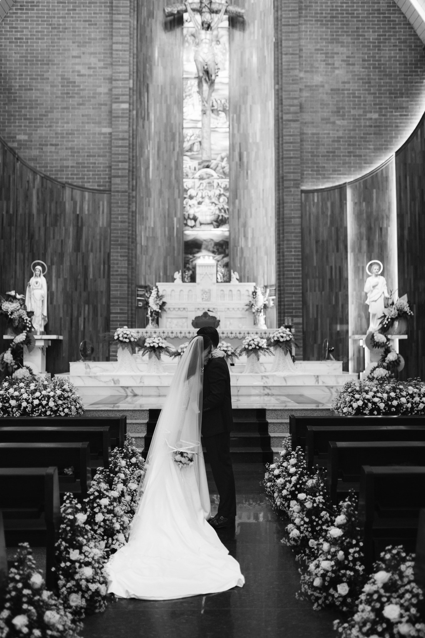 A church wedding — Wedding day documentary, photo 26, Khuất Quang Huy