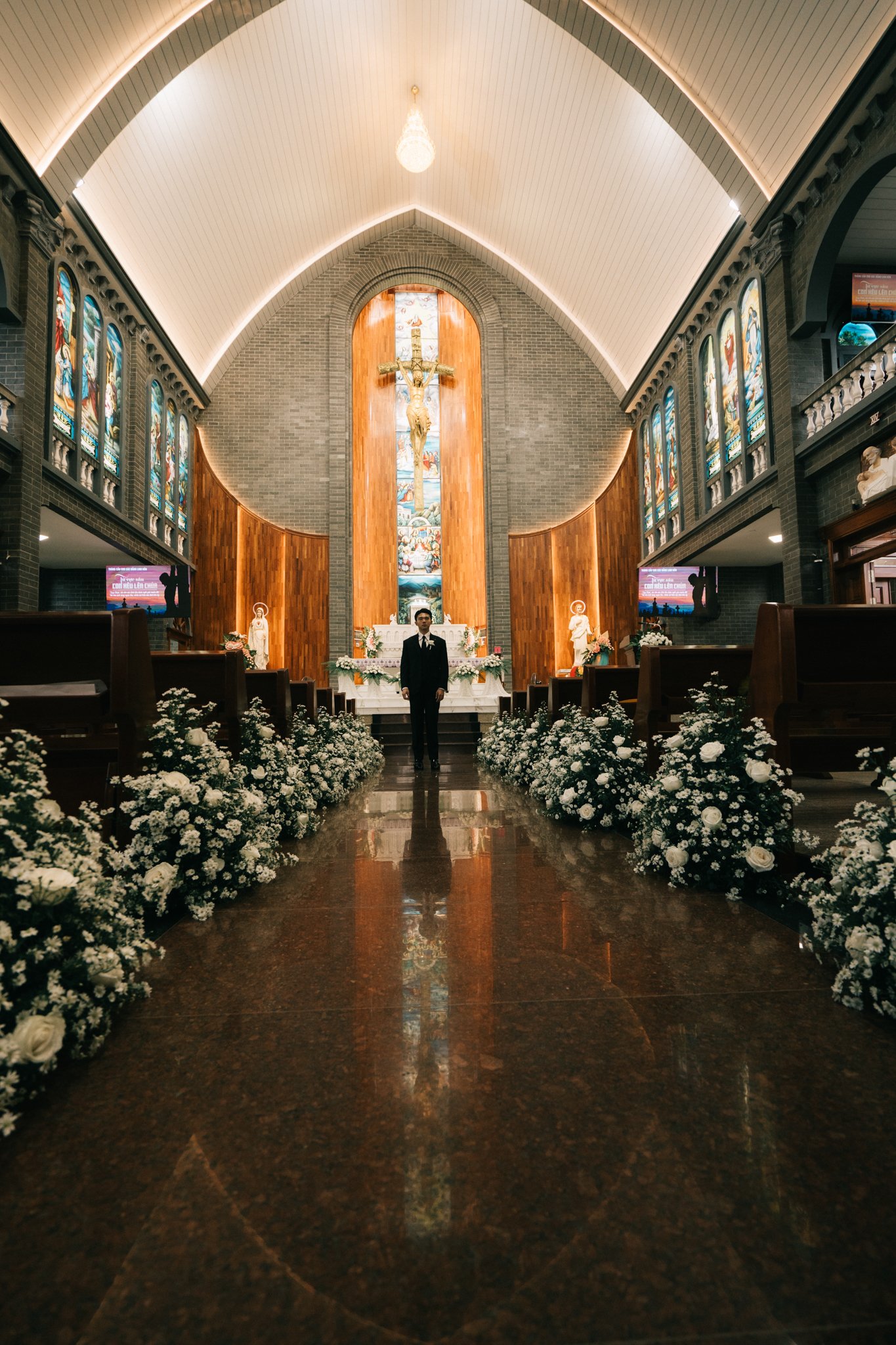 A church wedding — Wedding day documentary, photo 39, Khuất Quang Huy