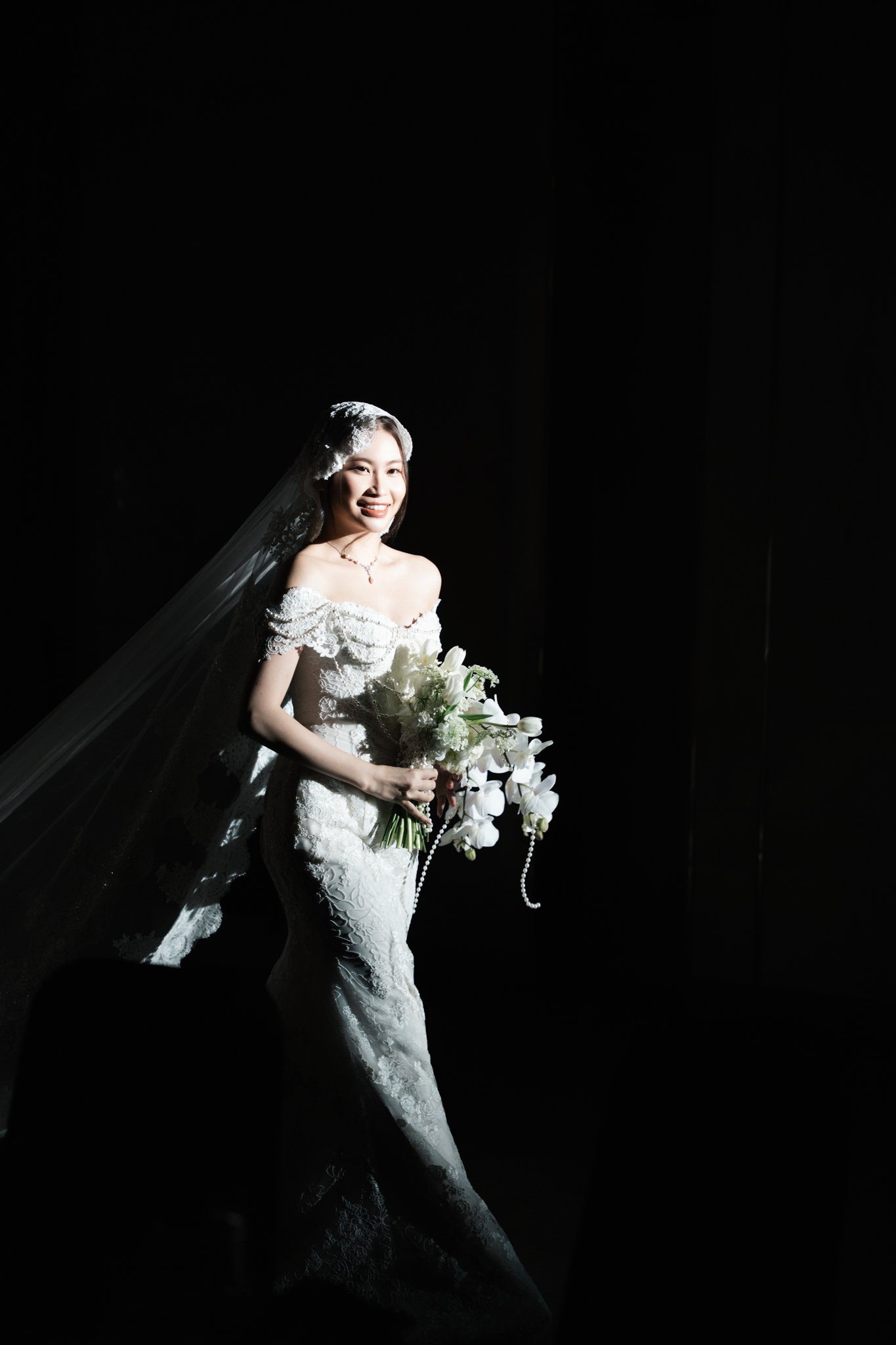 A candlelit reception — Wedding day documentary, photo 32, Khuất Quang Huy