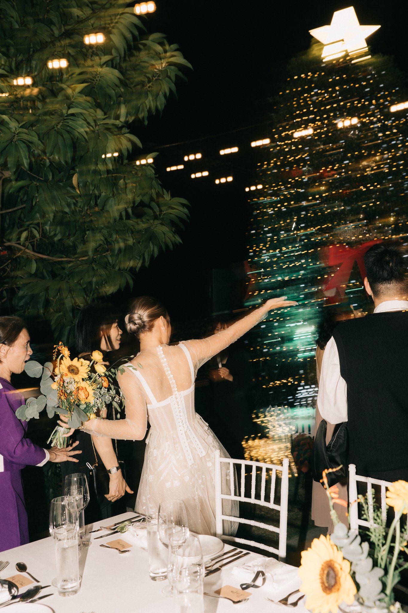 A garden wedding with sunflowers — Wedding day documentary, photo 6, Khuất Quang Huy