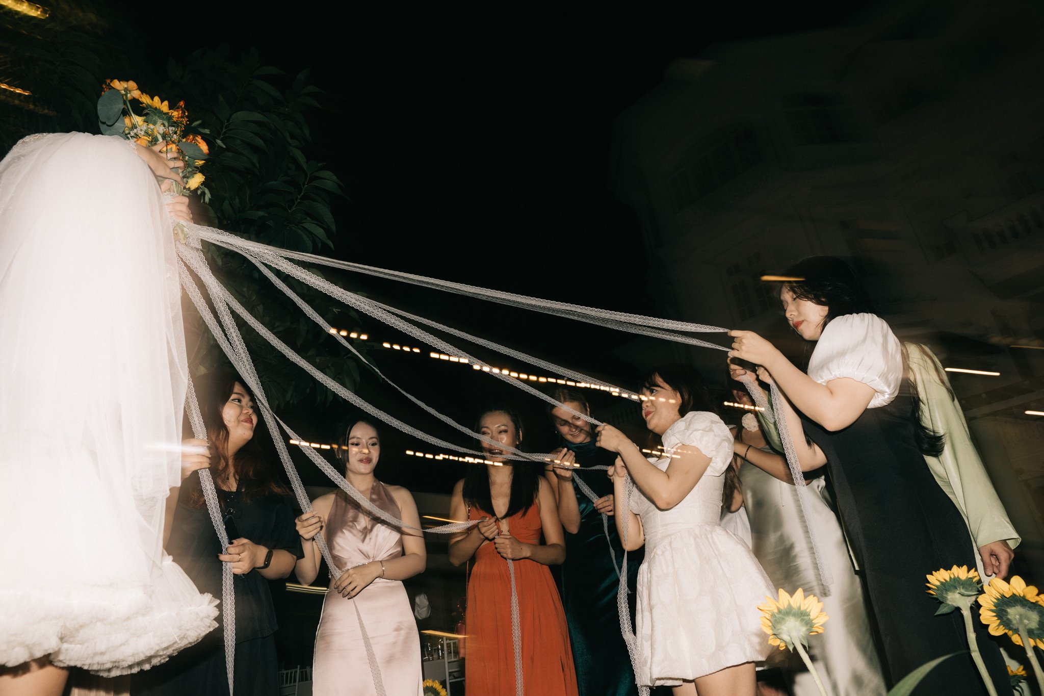 A garden wedding with sunflowers — Wedding day documentary, photo 19, Khuất Quang Huy