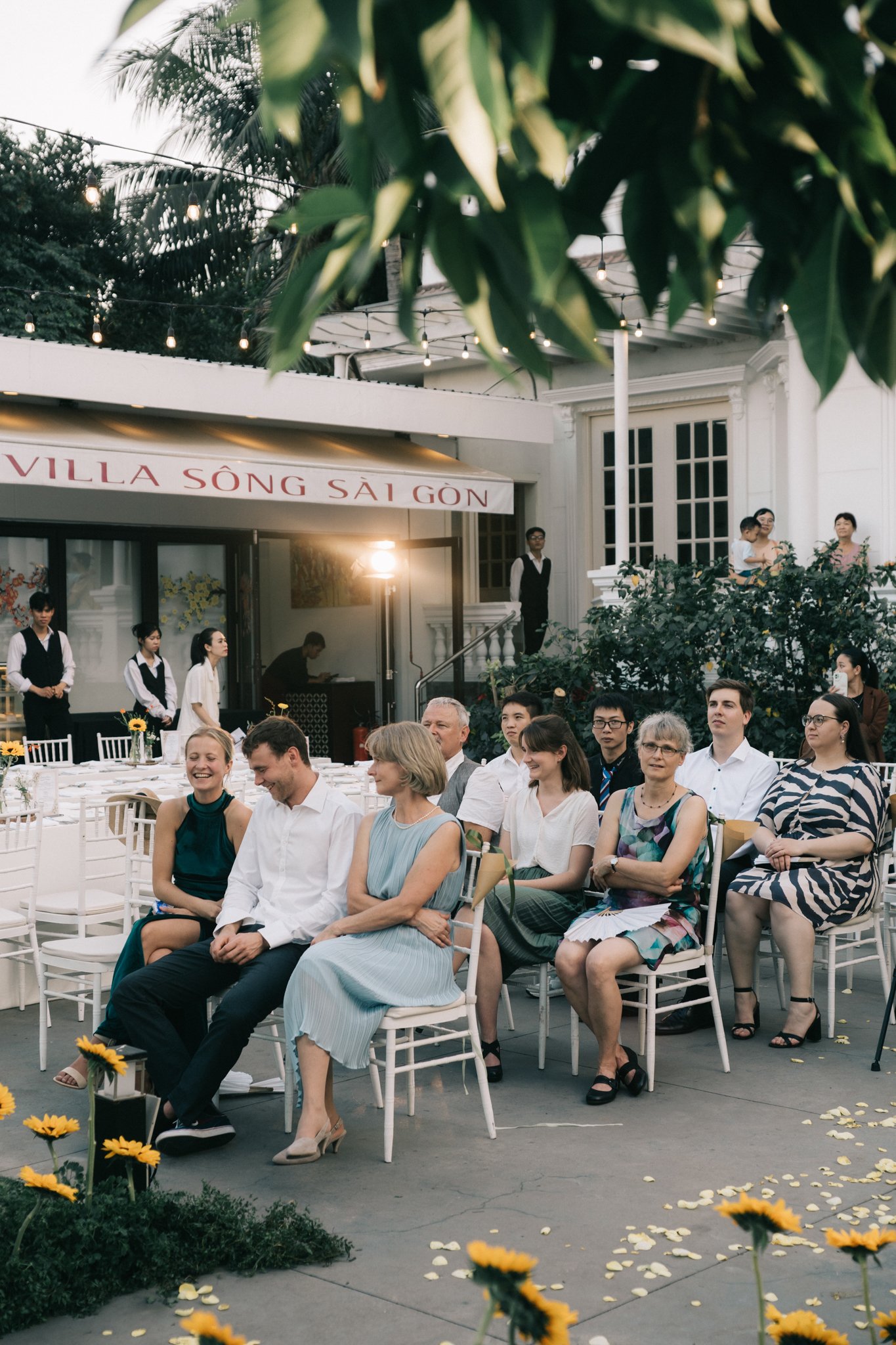 A garden wedding with sunflowers — Wedding day documentary, photo 42, Khuất Quang Huy